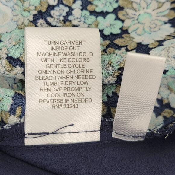 SOHO Jeans New York & Company Floral Top XS - Picture 11 of 11